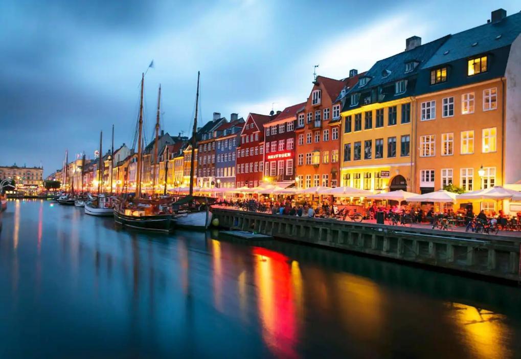 Large Apartment In Lovely Urban Area In Cph O Kopenhagen Bagian luar foto